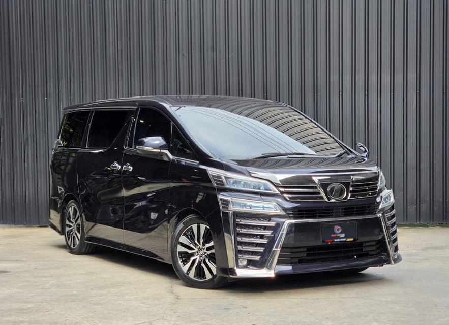 TOYOTA VELLFIRE 2.5 ZG Edition ปี 2018 รถออก Highway ตัวท็อปเบาะมิกกี้เม้าส์ สีพิเศษ Sparkling Black Pearl ดำเหลือบม่วง ประวัติเซอร์วิสตลอด