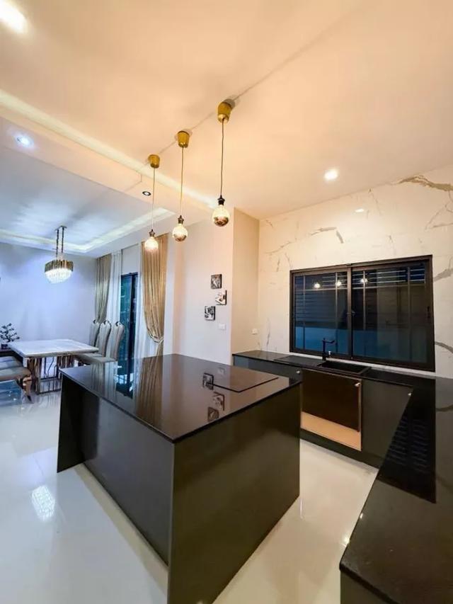 ขาย/ให้เช่า บ้านเดี่ยว บางกอก บูเลอวาร์ด แจ้งวัฒนะ 2 ปากเกร็ด นนทบุรี BRE25347 14