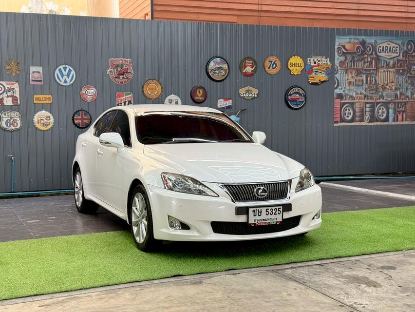 Lexus IS250  ปี 2011🍉รถบ้าน สวยจัด