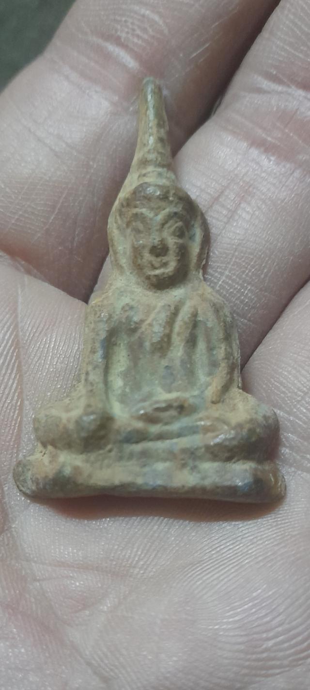 พระท่ากระด่านเนื้อเก่า