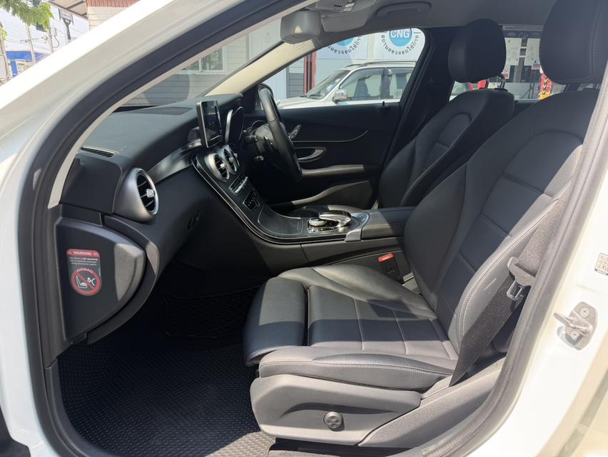 2018 BENZ C350E มือเดียวป้ายแดง เช็คศูนย์ตลอด ไมล์น้อย รูปที่ 15