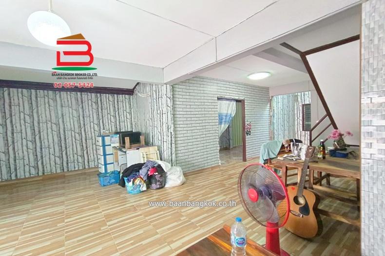 บ้านเดี่ยว เอื้ออาทร 2 ชั้น เลียบคลอง 5/3 เนื้อที่ 21 ตรว. ตำบลคลองห้า อำเภอคลองหลวง จังหวัดปทุมธานี 4