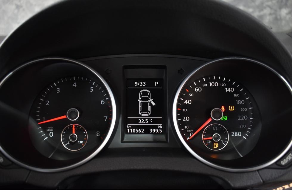 รหัสรถ JRS6605 Volkwagen Golf GTI 6