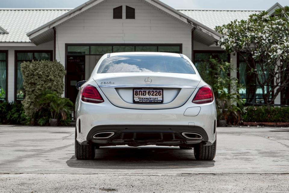 รหัสรถ CBL6226 Mercedes-Benz C300e 2.0 AMG Sport W205 AT 2022