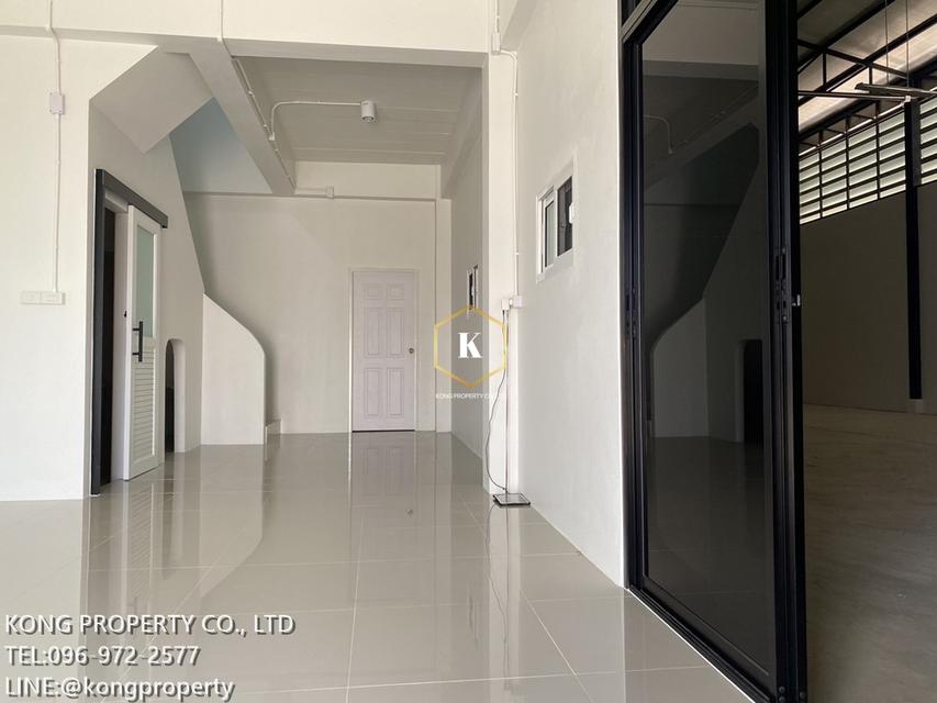 ให้เช่าโกดัง บางกรวย ศาลายา พุทธมณฑลสาย3 , 4 นนทบุรี พร้อมออฟฟิศ 2 ชั้น 11