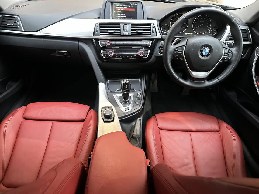 BMW F30 LCI 330e Plug in Hybrid ปี 2018  8