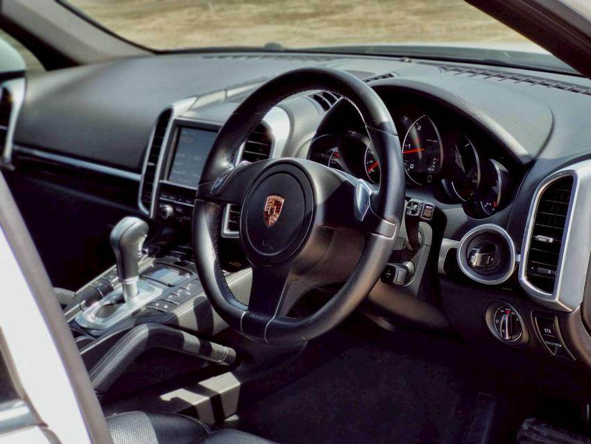 ขาย Porsche Cayenne 3.0 ปี14 10