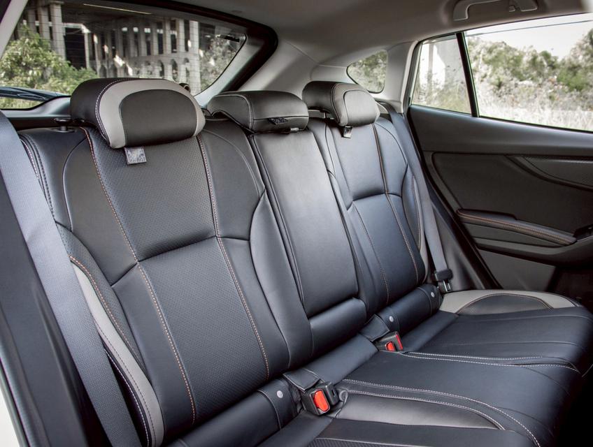 SUBARU XV 2.0 I-P ES GT Eyesight ปี 2022 จด 2024 8