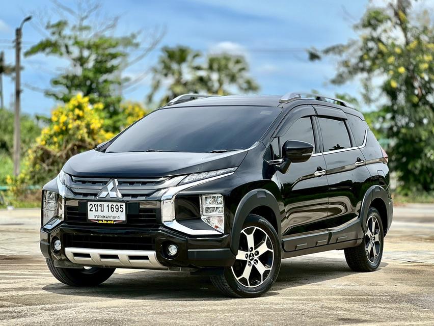 mitsubishi xpander 1.5 TOP