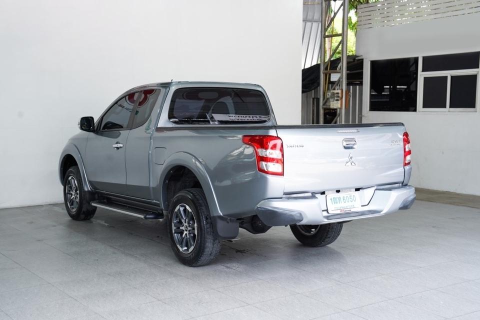 MITSUBISHI TRITON PLUS 2.4 GLS CAB ปี 2015 สีเทา รหัส CAT650 12