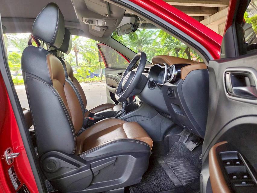 ขายรถ MG ZS 1.5X sunroof ปี 2020 สีแดง เกียร์ออโต้ 9