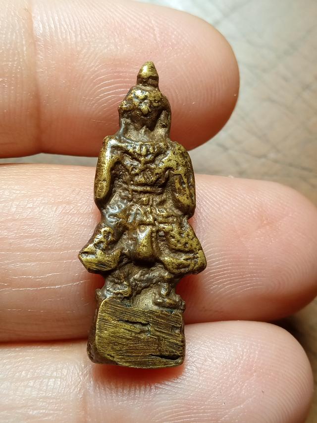 ท้าวเวสสุวรรณวัดสุทัศน์ รูปที่ 2