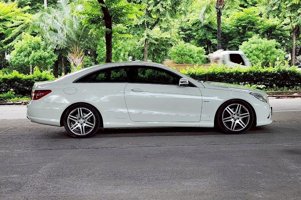 Mercedes-Benz E250 CGI COUPE W207 AT ปี 2011 8