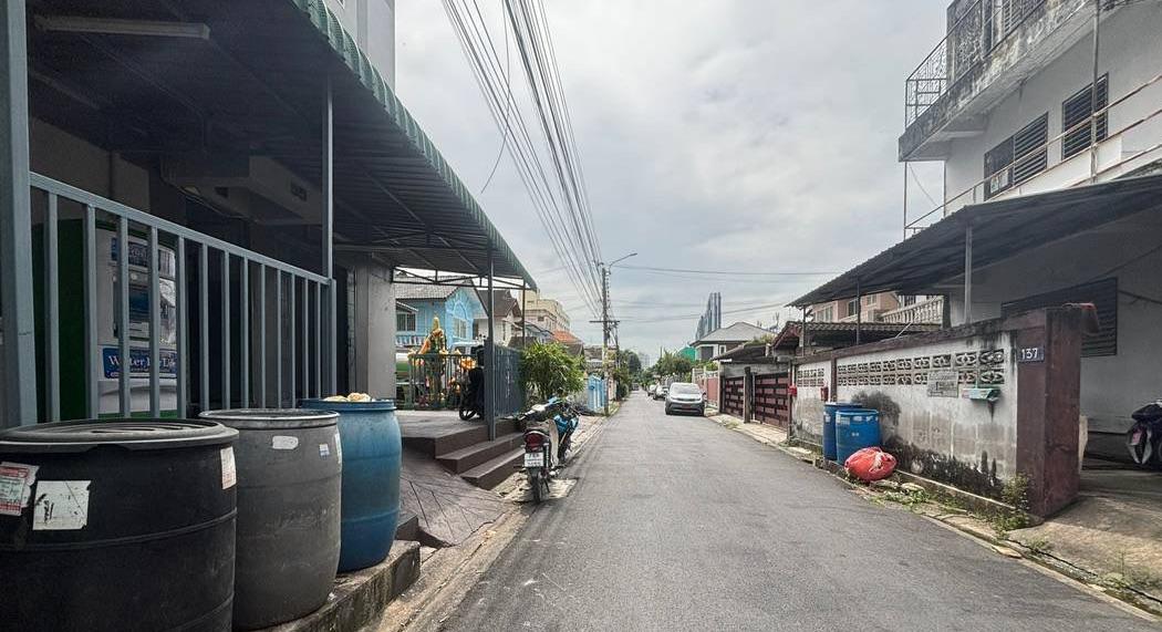 อพาร์ทเม้น 2