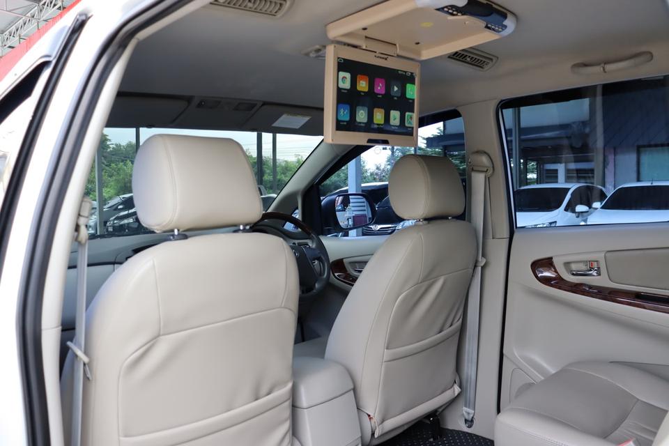 2013 TOYOTA INNOVA 2.0V 9