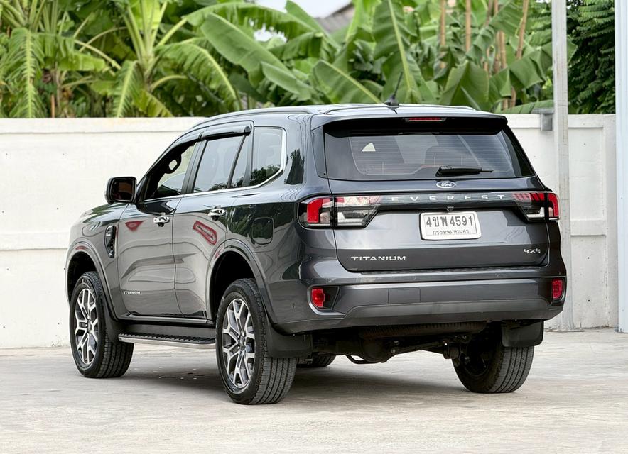 ford Everest 2.0Bi-turbo 4wd ปี23 4