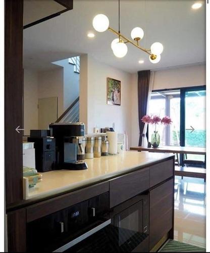 N183 ขายบ้านเดี่ยว 2 ชั้น The City บรมราชชนนี-ทวีวีฒนา ตั้งอยู่ในซอยบรมราชชนนี 78 ตกแต่งแต่งสวย บ้านขายพร้อมเฟอร์ พร้อมอยู่ ทำเลดีเดินทางสะดวกเข้าออกไ 3