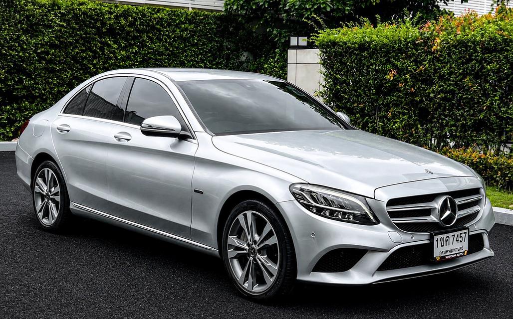 BENZ C300e Avantgarde ( W205 ) 2020