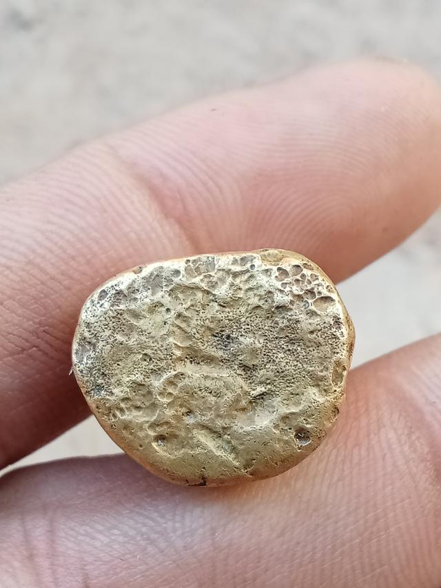 รูปหล่อหลวงพ่อเงิน พิมพ์ขี้ตา 7