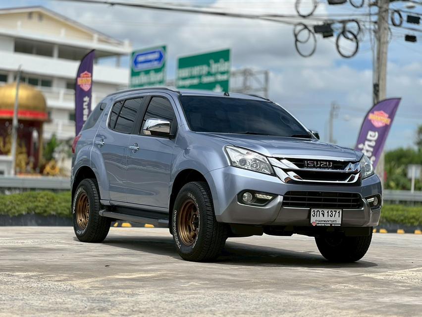 ISUZU MU-X 2.5 (DVD) ปี 2014 โฉม ปี13-20