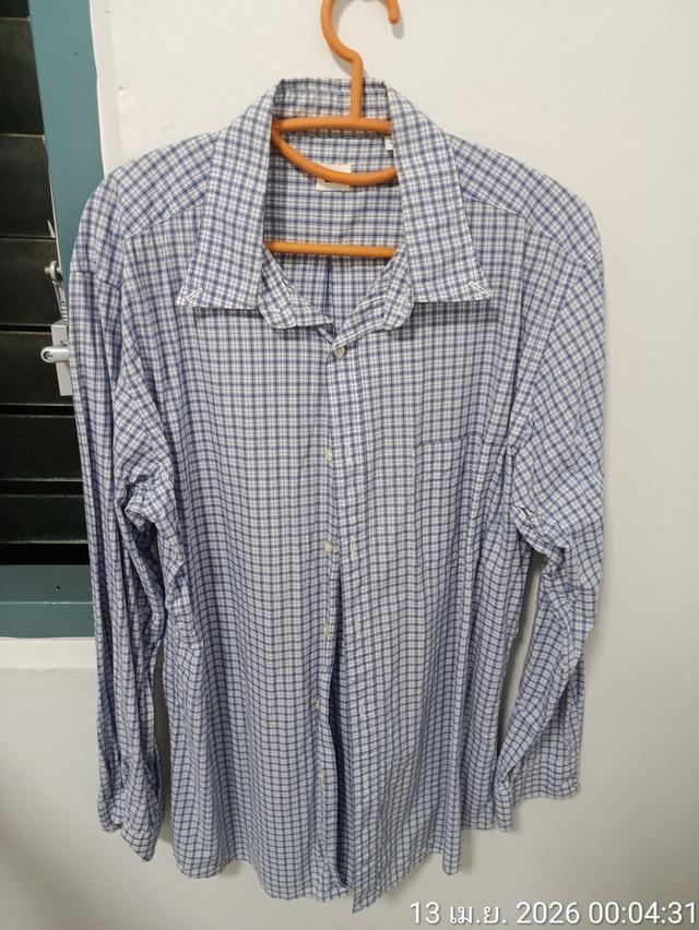 เสื้อเชิ๊ตuniqloสภาพดี