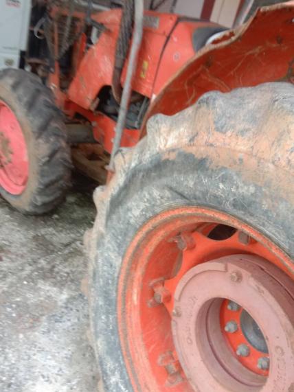 ขาย KUBOTA M7040 ไม่มีเล่มทะเบียน 7