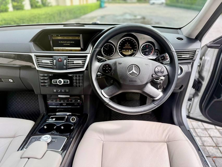Benz E250 CGI  7 SPEED เกียร์คอ 204 แรงม้า ปี12 สีเทา รูปที่ 10