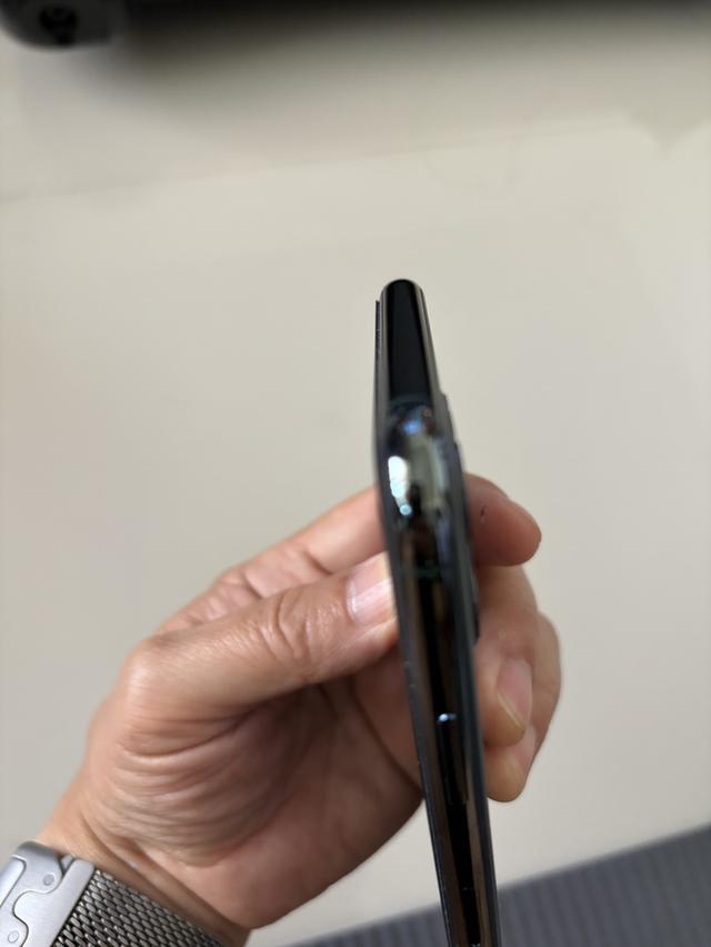 ขาย iPhone 11 Pro Max 256GB สีเขียว (Midnight Green) • เครื่องแท้ ใช้งานปกติทุกฟังก์ชัน • สภาพดีมาก ไร้ร่องรอยตำหนิ • สีเขียว Midnight Green สวย คล รูปที่ 12