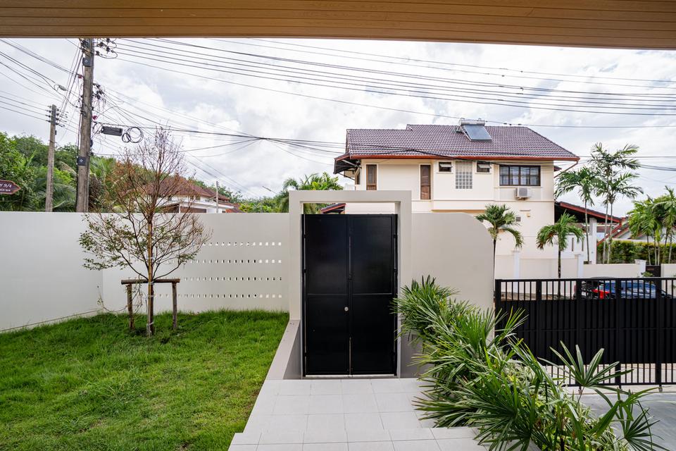 LUXURY 3-BEDROOM PRIVATE POOL VILLA FOR SALE 11