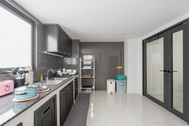 ให้เช่าทาวน์โฮม3ชั้น5นอน 240ตร.มย่านสุขุมวิท36พระราม4ใกล้BTSทองหล่อจดทะเบียนบริษัทได้ 4