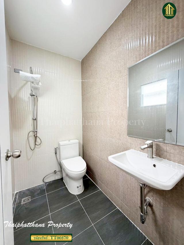 ทาวน์เฮ้าส์ เสนานิคม 1 ลาดปลาเค้า  12