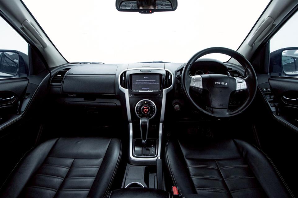 ✨ ISUZU MU-X 1.9 The ONYX AT ปี 2019 รูปที่ 8
