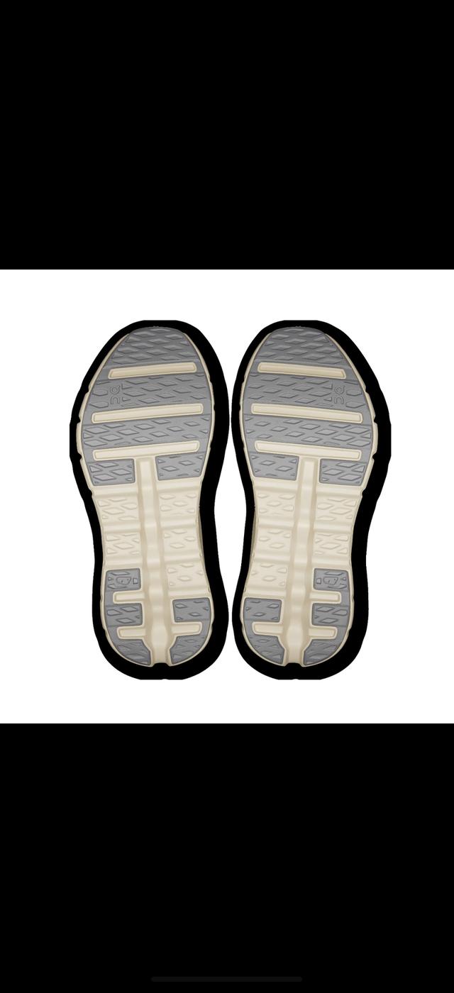 On Cloudtilt x Loewe (Premium Grade) 8