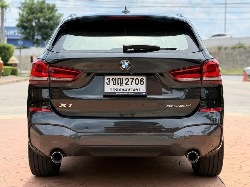 (แจ้งรหัสรถ PJP2701) จดทะเบียนปี2022 BMW X1 sDrive20d M-Sport รูปที่ 5