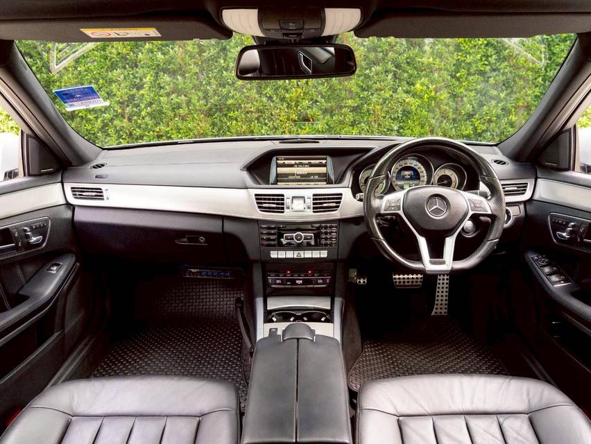 Mercedes-Benz E300 2.1 AMG Bluetec Hybrid (W212) ปี 2014 16