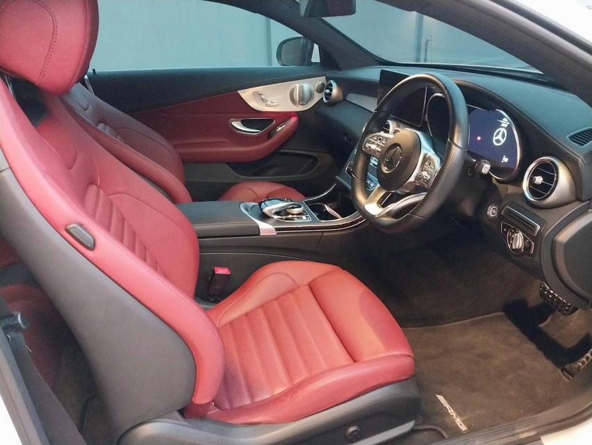 Mercedes-Benz C200 Coupe AMG FaceLift  2023 9