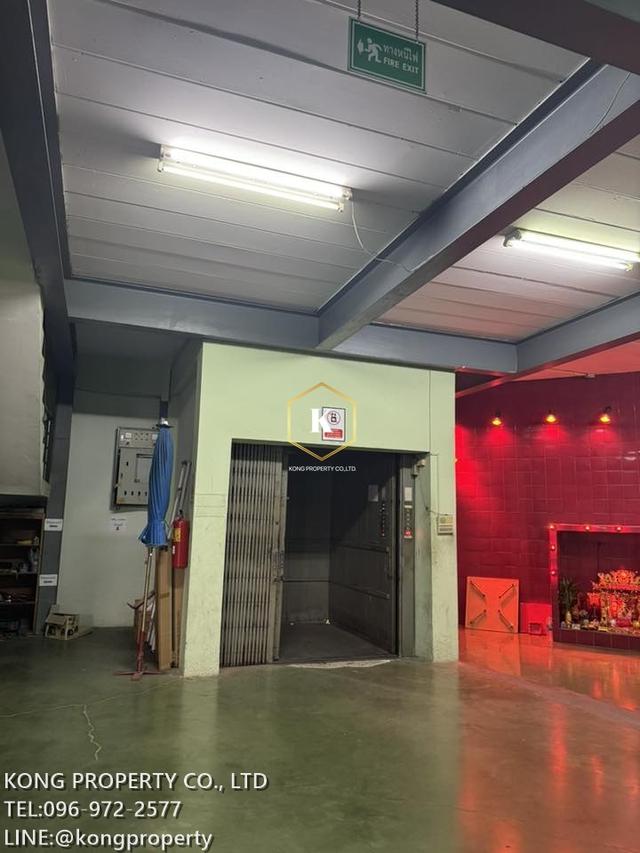 ให้เช่าโกดัง พระราม2 ท่าข้าม บางขุนเทียน กรุงเทพ 4600 ตรม. 4 ชั้น ครึ่ง 3