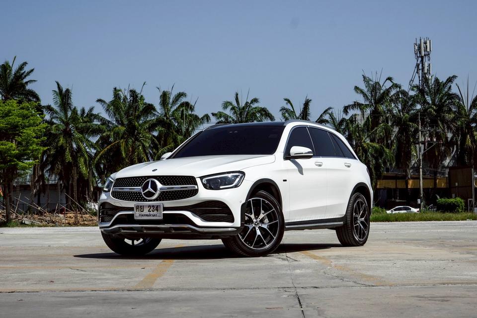 รหัสรถ CBL234 Mercedes-Benz GLC300e 2.0 4Matic AMG Dynamic W253 AT 2023