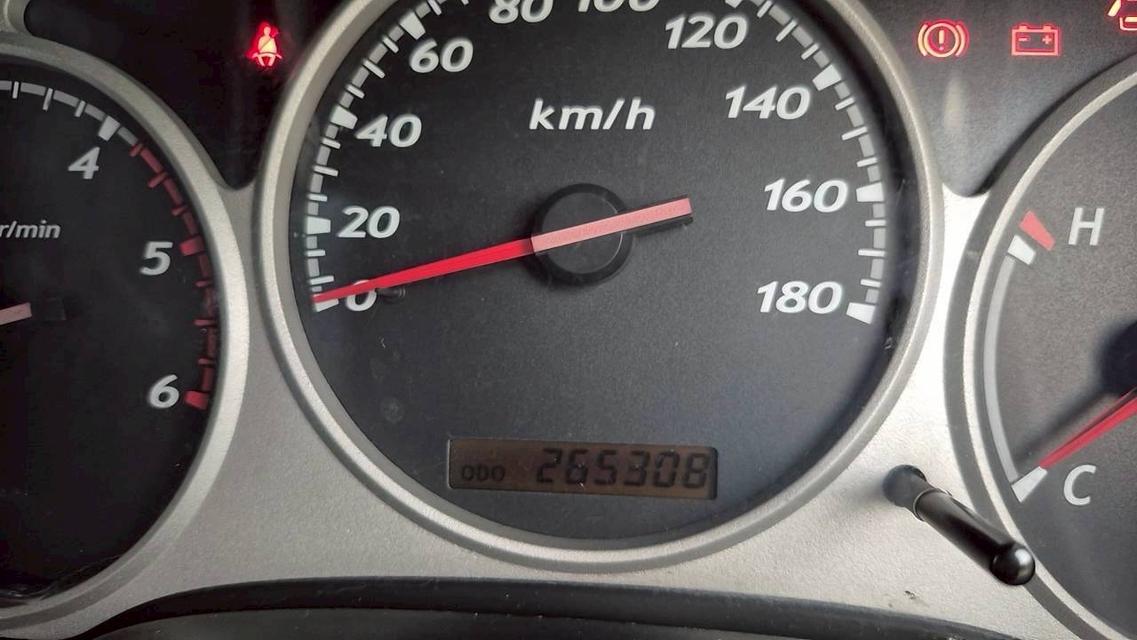 อีซูซุดีแม็กซ์ 3.0 ดีเซล เกียดา ปี2003 แค๊ป รูปที่ 19