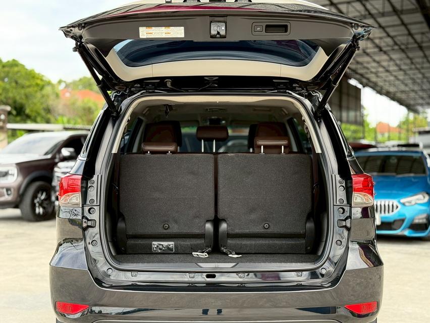 ขาย Toyota Fortuner 2.8V ปี18 18