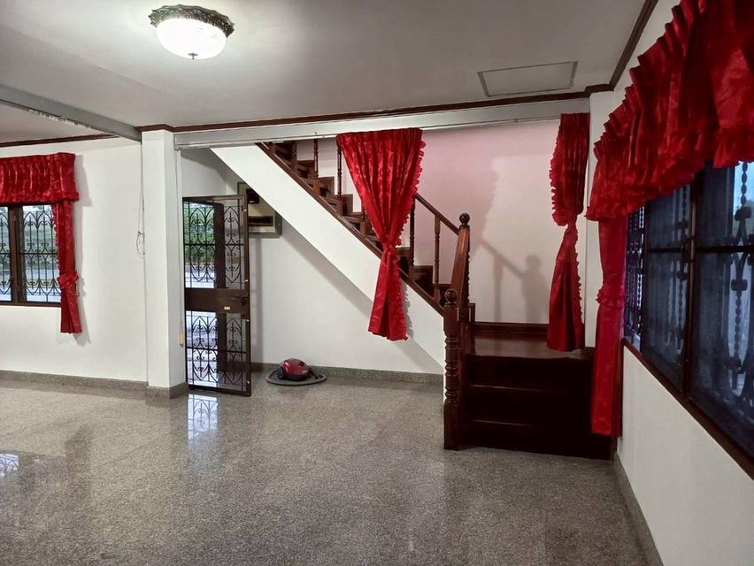 บ้านเดี่ยว125ตรวกฤษดา26 สนามกอล์ฟโพเมลโล นครชัยศรีมีสนามกอล์ฟในหมู่บ้าน 3
