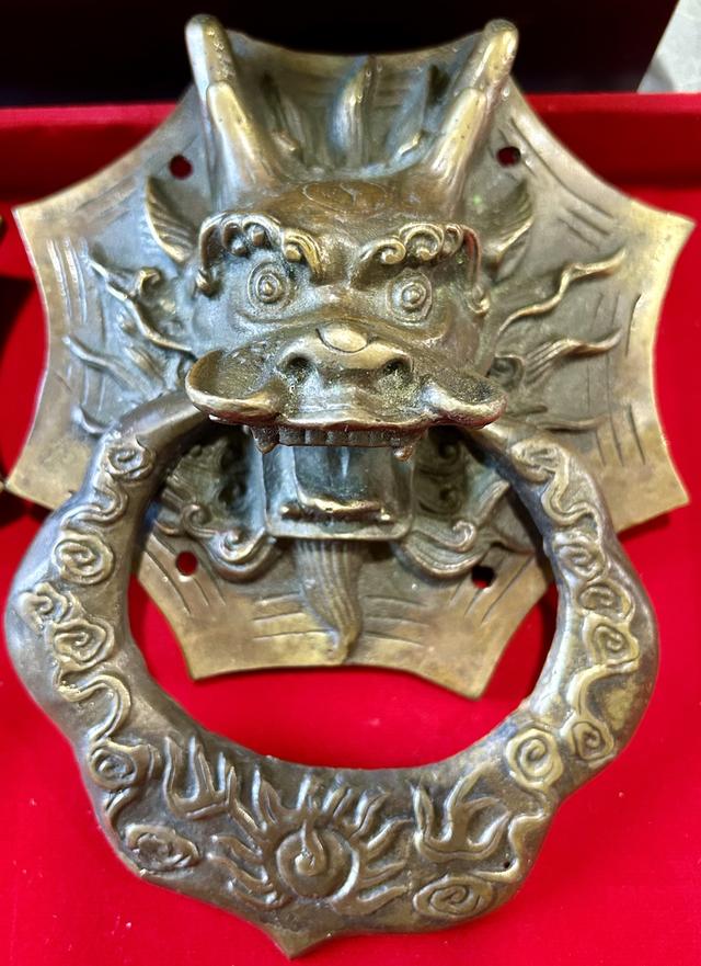 ที่จับประตูหัวมังกรโบราณ รูปที่ 4