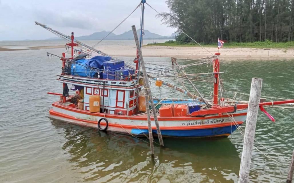 ขายเรือประมงพื้นบ้าน ไดร์หมึก 3