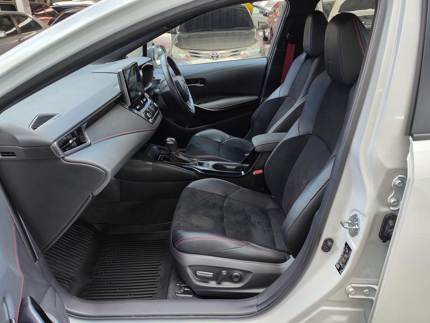Toyota Corolla Altis 1.8 Hev GR Sport AT  10