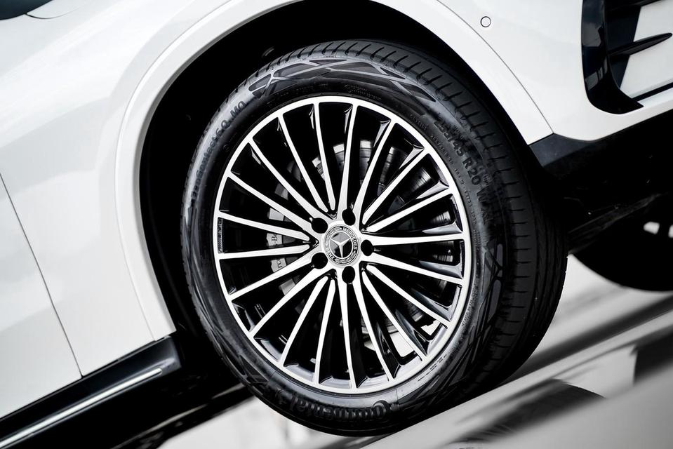 Benz GLC350e Coupe AMG ปี 2024 รูปที่ 7