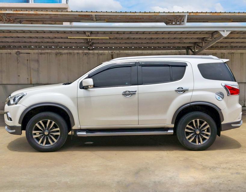 รหัสรถ CAT53 2018 Isuzu Mu-X 1.9 ขับ2 ตัวพิเศษ Iconic ท๊อปสุด