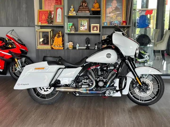 รีบขาย Harley Davidson Street Glide 2