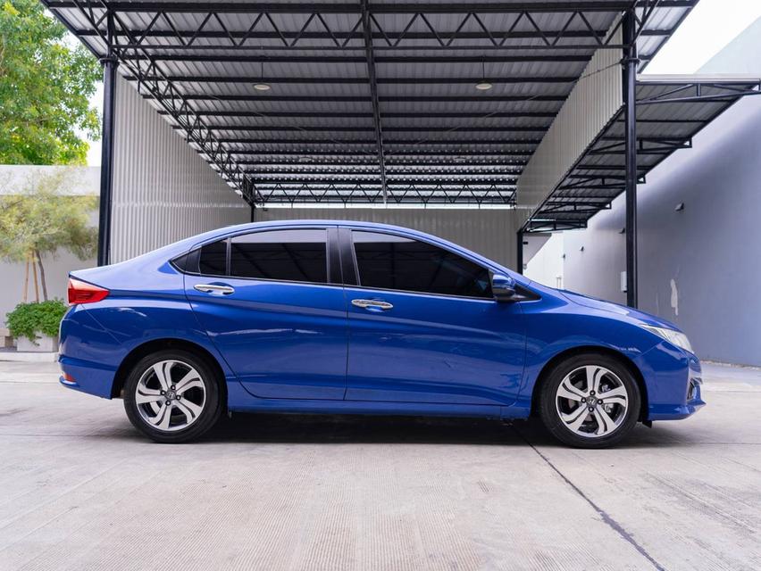 Honda City 1.5 V ปี 2015รับประกันเครื่องเกียร์หลังการขาย 3ปี 30000 KM. รูปย่อยที่ 3