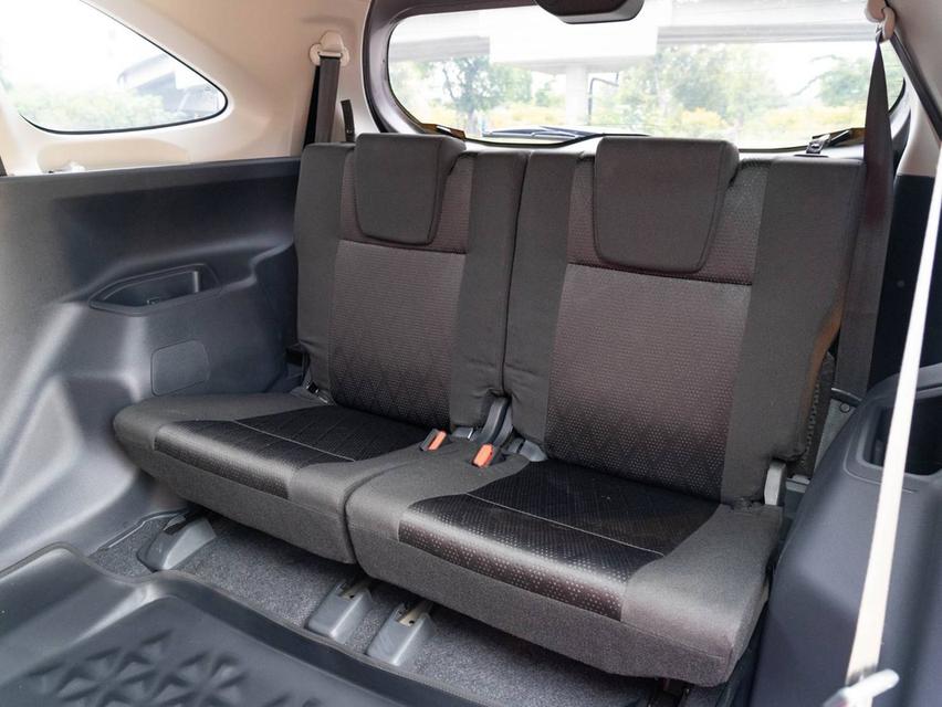 ขาย Toyota Veloz 1.5Premium ปี22 15