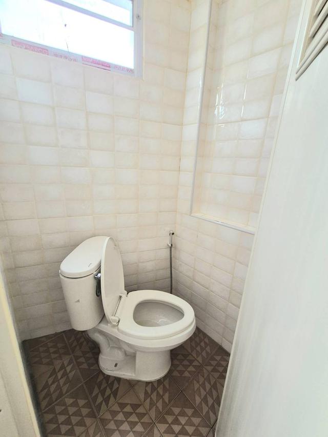 ห้องเช่ารายเดือนห้องน้ำรวมแถวสามย่าน 4